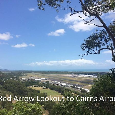 Edge Hill Clean & Green Cairns, 7 Minutes From The Airport, 7 Minutes To Cairns Cbd & Reef Fleet Terminal Exterior foto