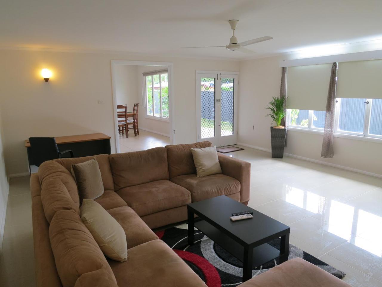 Edge Hill Clean & Green Cairns, 7 Minutes From The Airport, 7 Minutes To Cairns Cbd & Reef Fleet Terminal Exterior foto